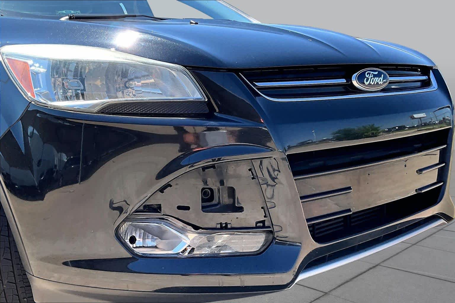 Used 2014 Ford Escape Titanium FWD image 28