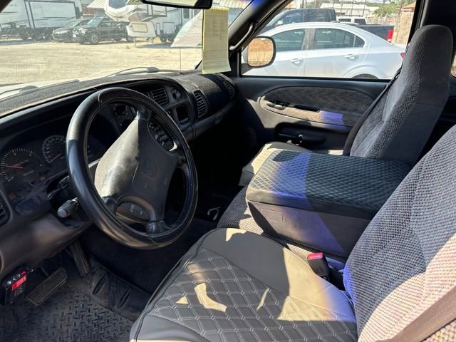 Used 1999 Dodge Ram 2500 Truck 2WD Quad Cab image 6