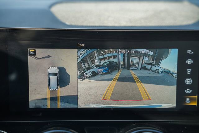 Used 2022 Mercedes-Benz GLB 250 4MATIC image 44