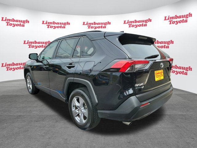 Used 2024 Toyota RAV4 XLE AWD/4WD image 23