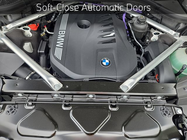 New 2027 BMW X7 xDrive40i w/ M Sport Package AWD/4WD image 12