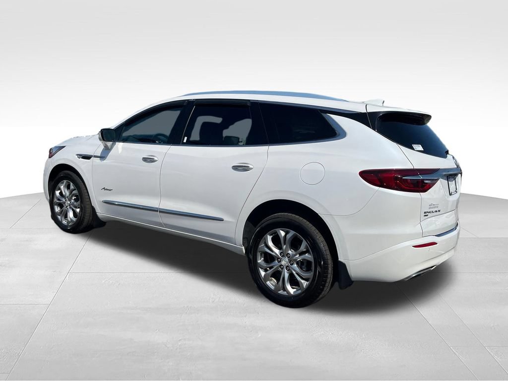 Used 2021 Buick Enclave Avenir w/ Avenir Technology Package AWD/4WD image 3