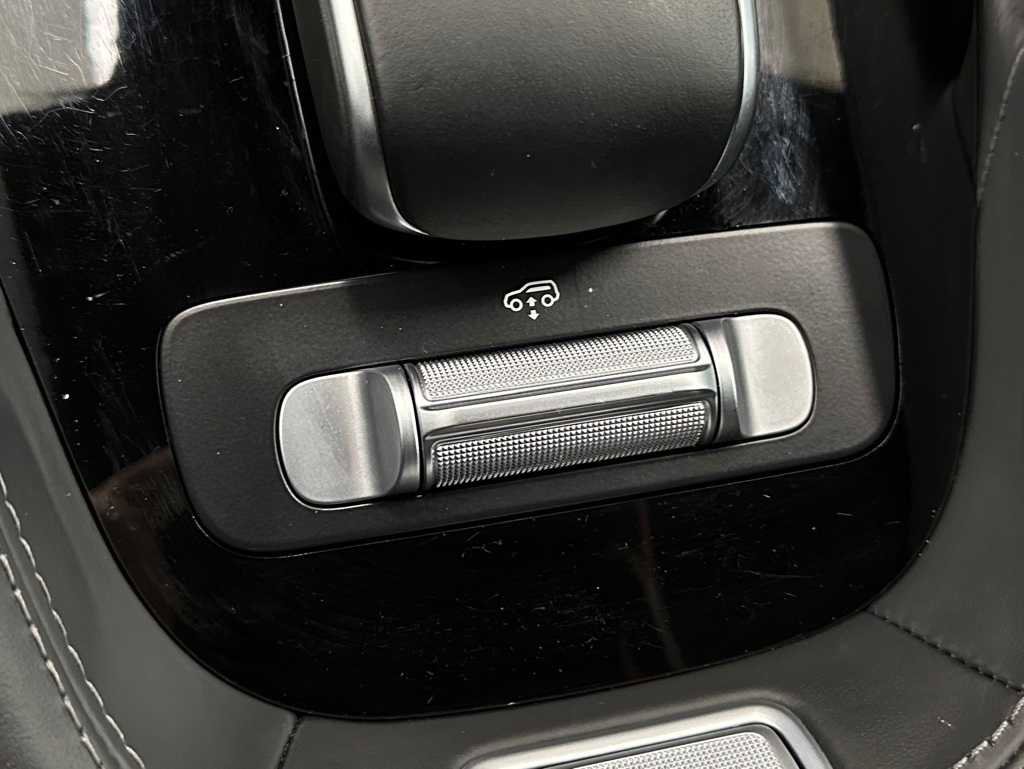 Used 2024 Mercedes-Benz GLS 63 AMG 4MATIC image 31