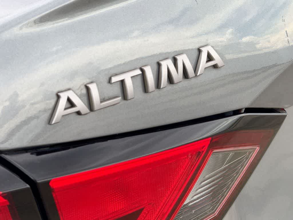 Used 2023 Nissan Altima 2.5 SV FWD image 10