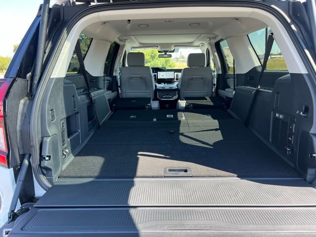 New 2025 Ford Expedition Max Active image 18