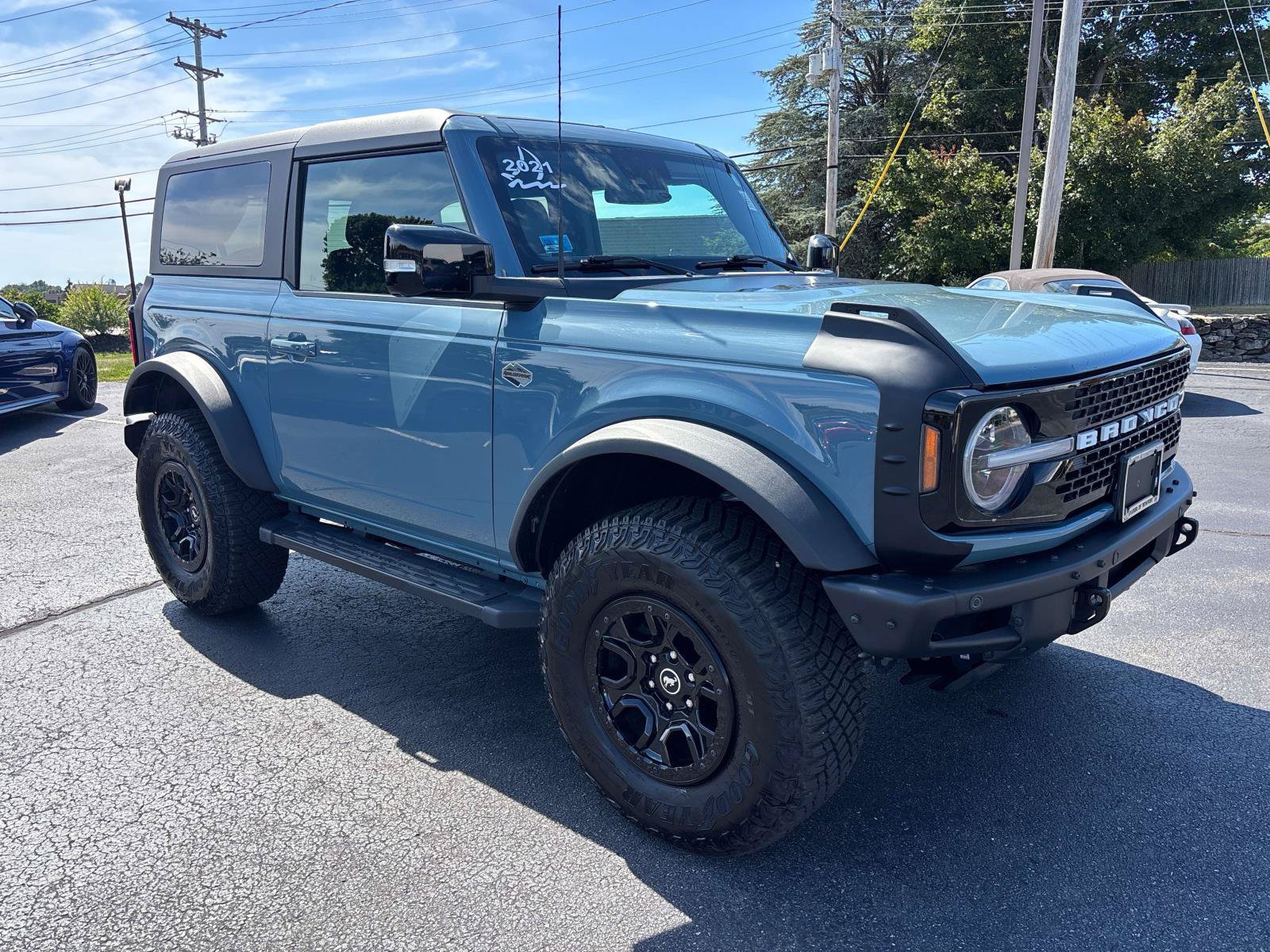Used 2021 Ford Bronco 2-Door AWD/4WD image 6