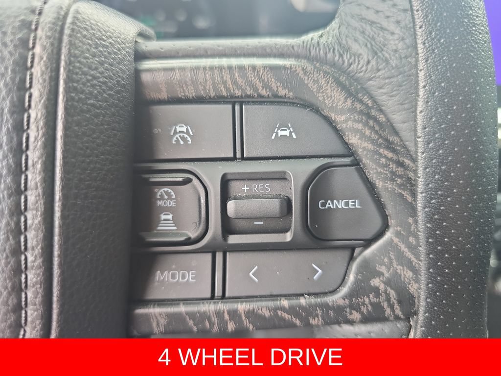 Used 2025 Toyota Tacoma TRD Off-Road w/ TRD Off Road Upgrade Package AWD/4WD image 18