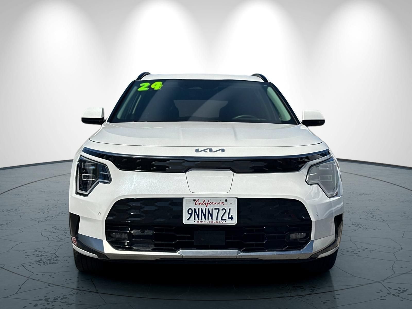 Used 2024 Kia Niro Wave FWD image 9