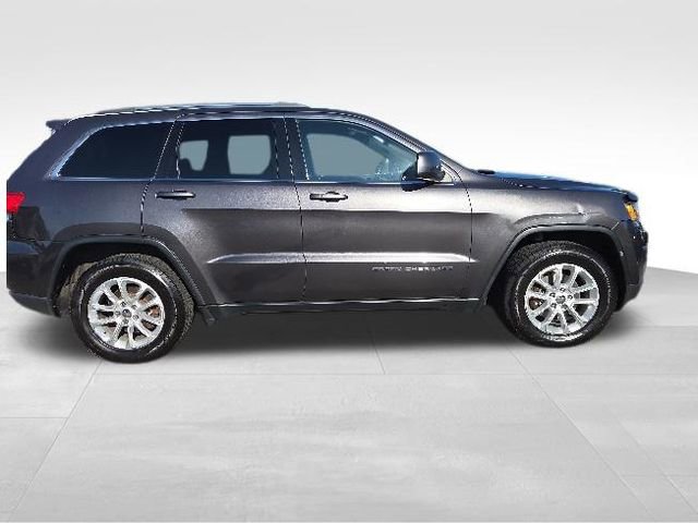 Used 2016 Jeep Grand Cherokee Laredo w/ All-Weather Capability Group AWD/4WD image 27