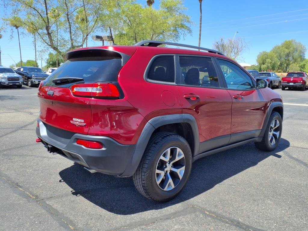 Used 2017 Jeep Cherokee Trailhawk w/ Trailer Tow Group image 4