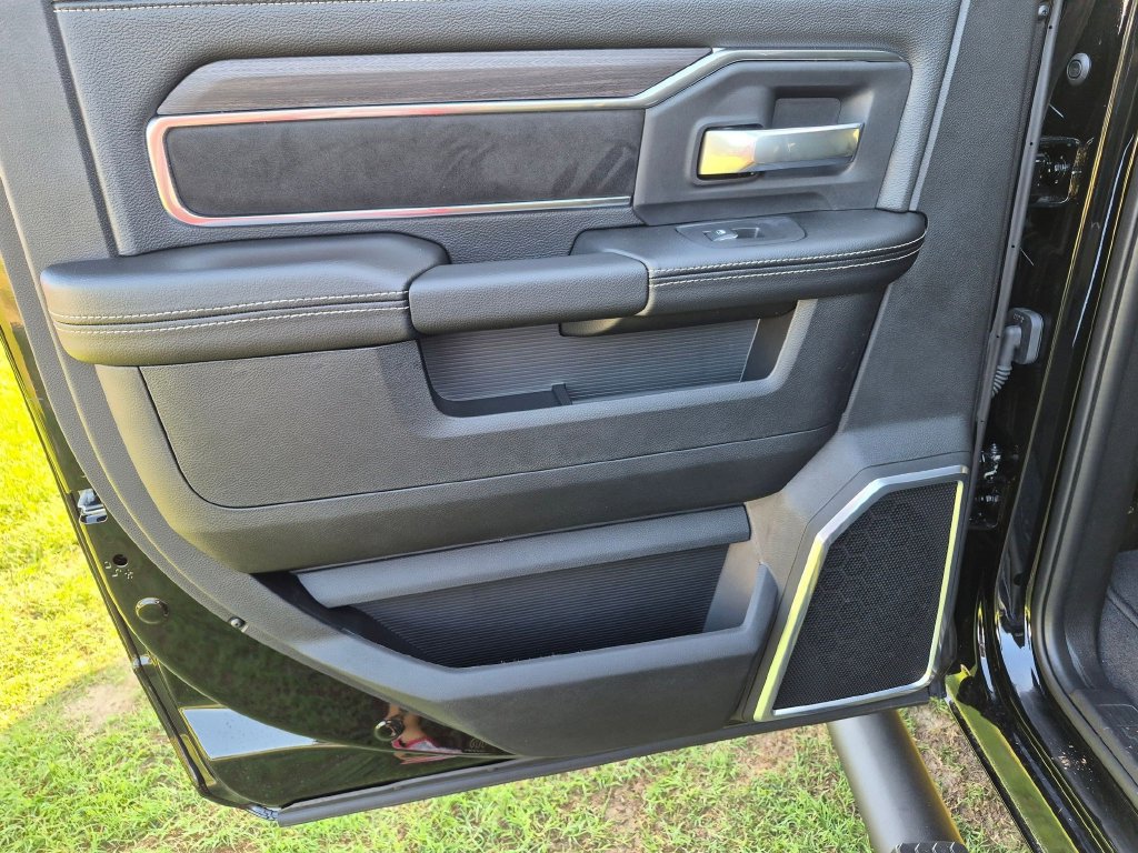 New 2026 RAM 3500 Laramie w/ Night Edition AWD/4WD image 25