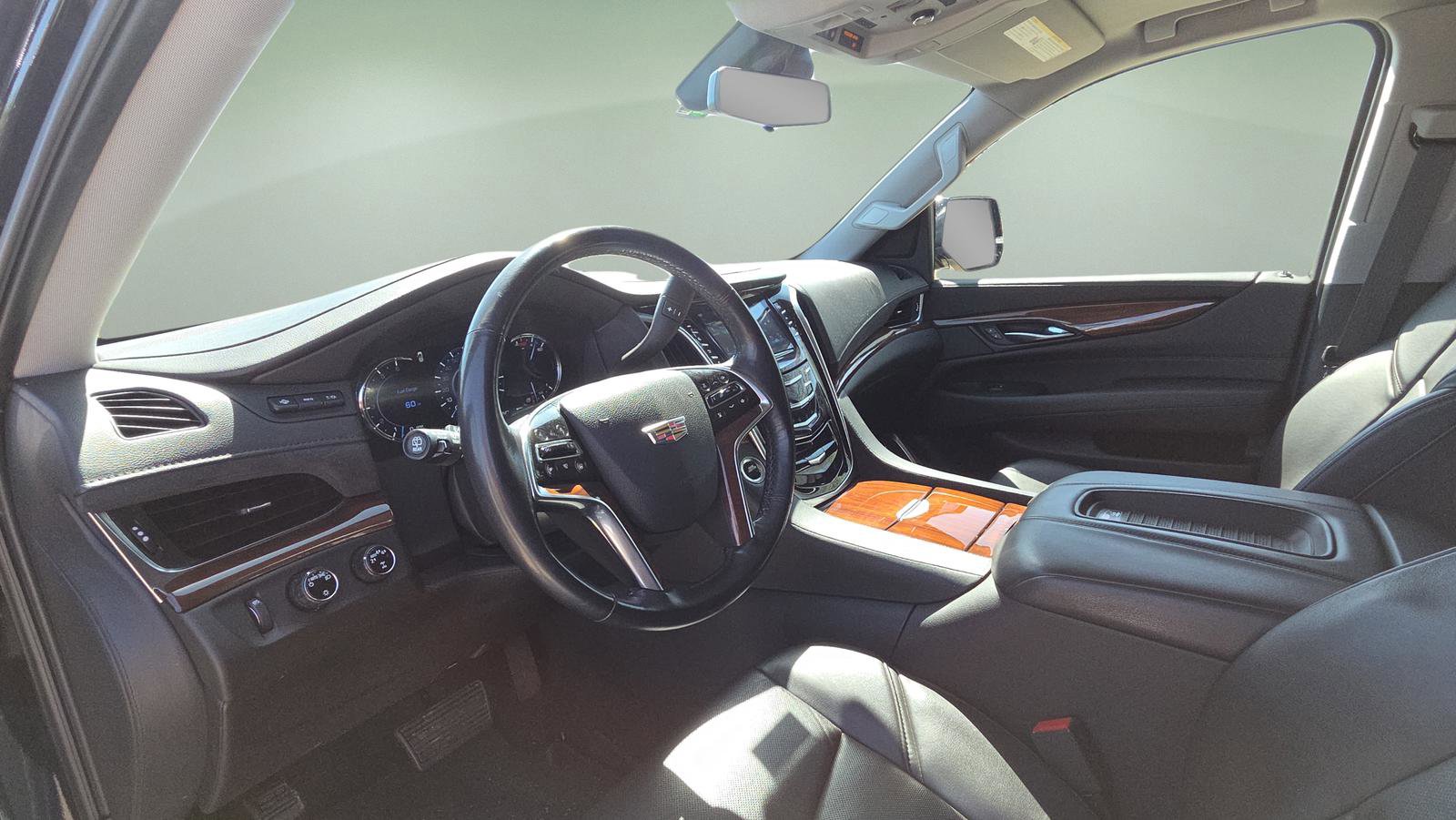 Used 2020 Cadillac Escalade Luxury image 22
