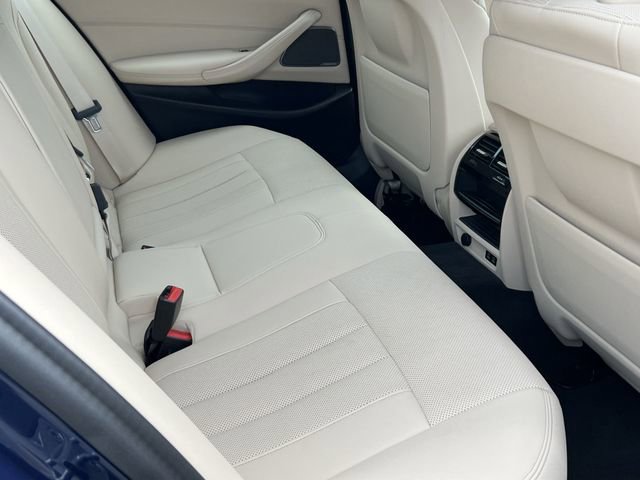 Used 2022 BMW 540i w/ Premium Package RWD image 36