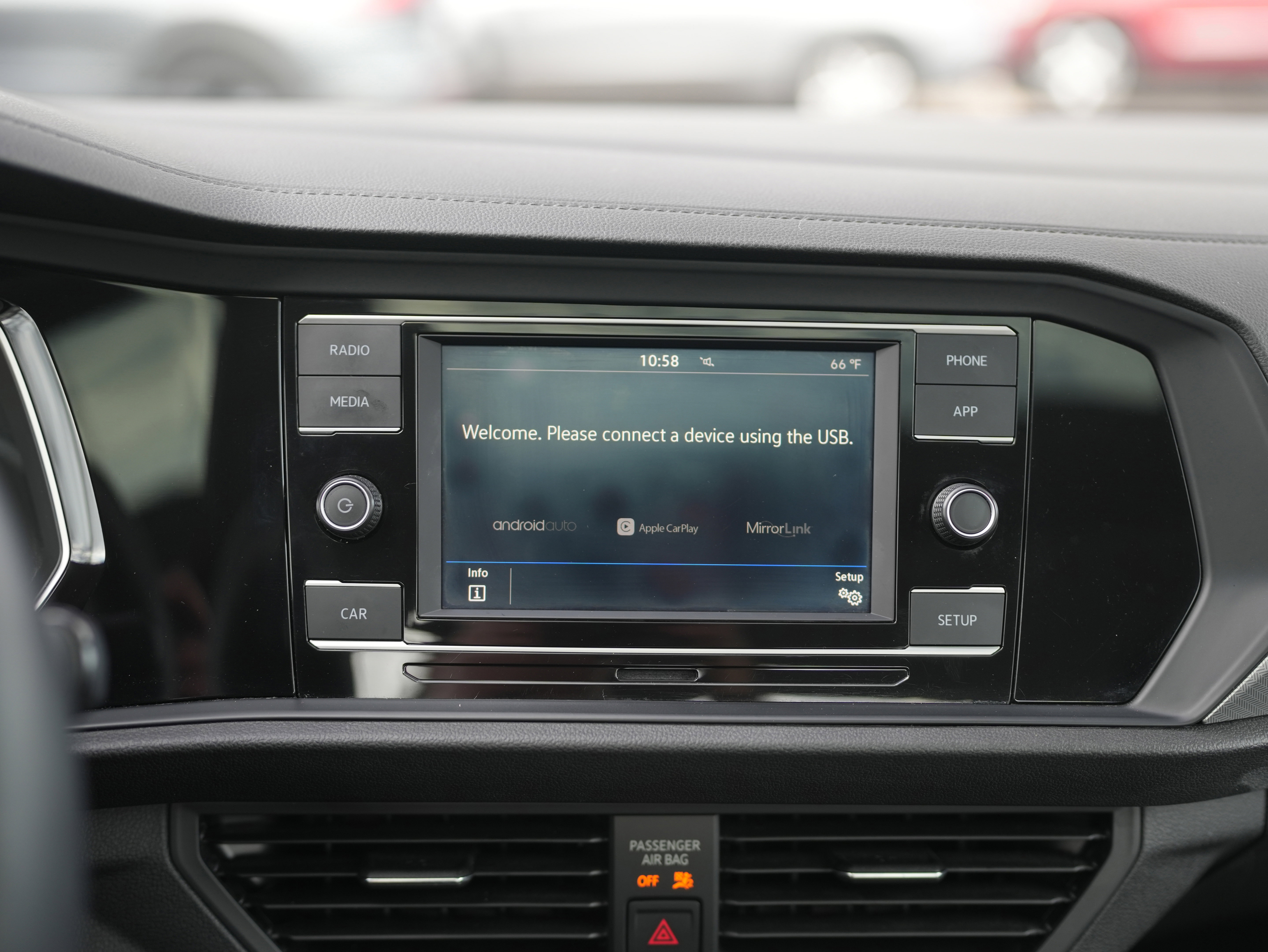 Used 2019 Volkswagen Jetta SE image 14