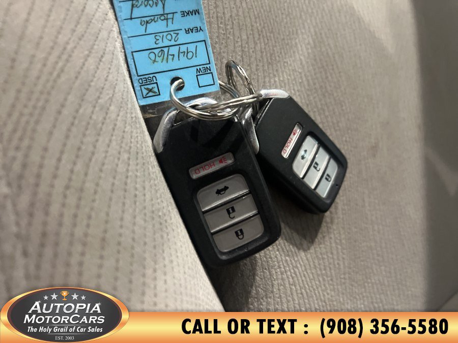 Used 2013 Honda Accord EX image 31