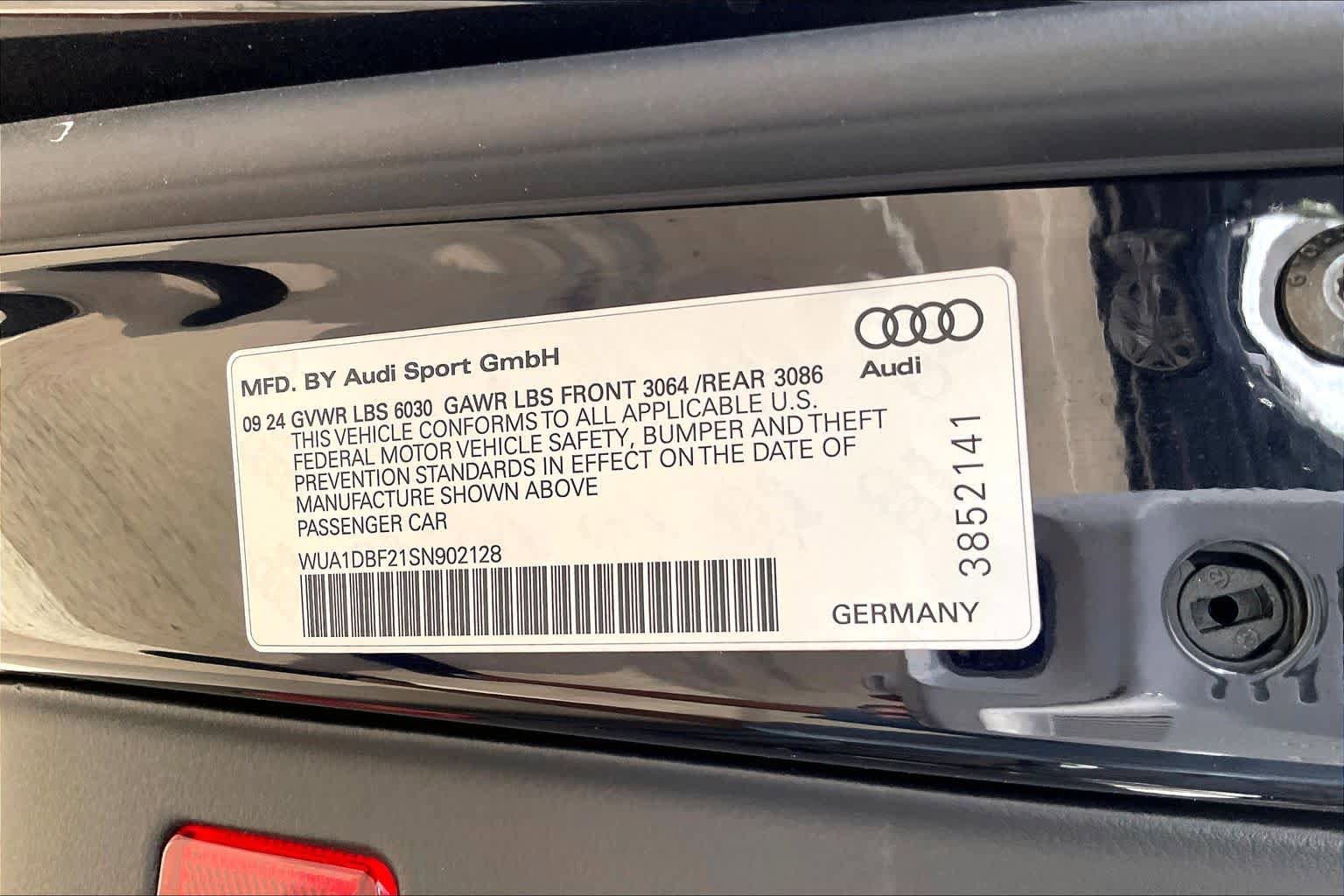 Used 2025 Audi RS 6 performance AWD/4WD image 34