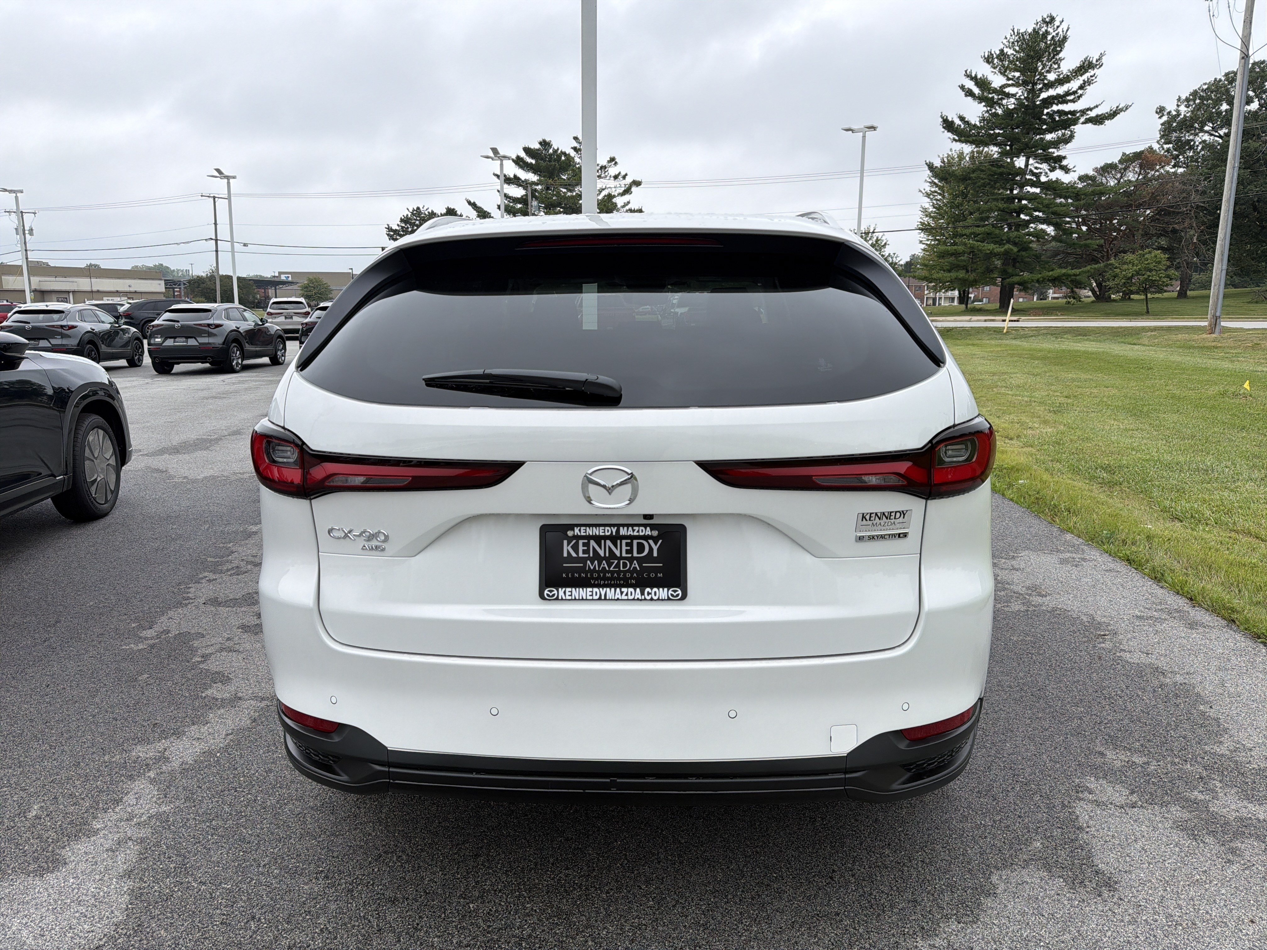 New 2026 MAZDA CX-90 3.3 Turbo w/ Preferred Package AWD/4WD image 4