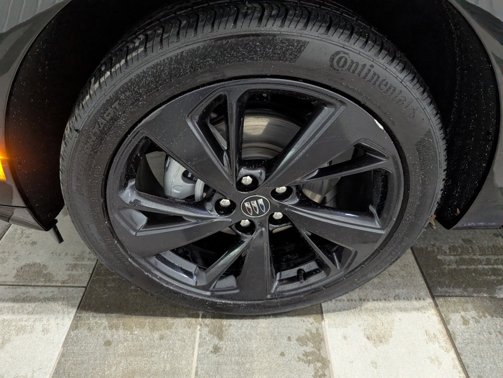 Used 2025 Buick Envision Sport Touring image 7