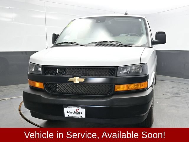 Used 2024 Chevrolet Express 3500 LS RWD image 2