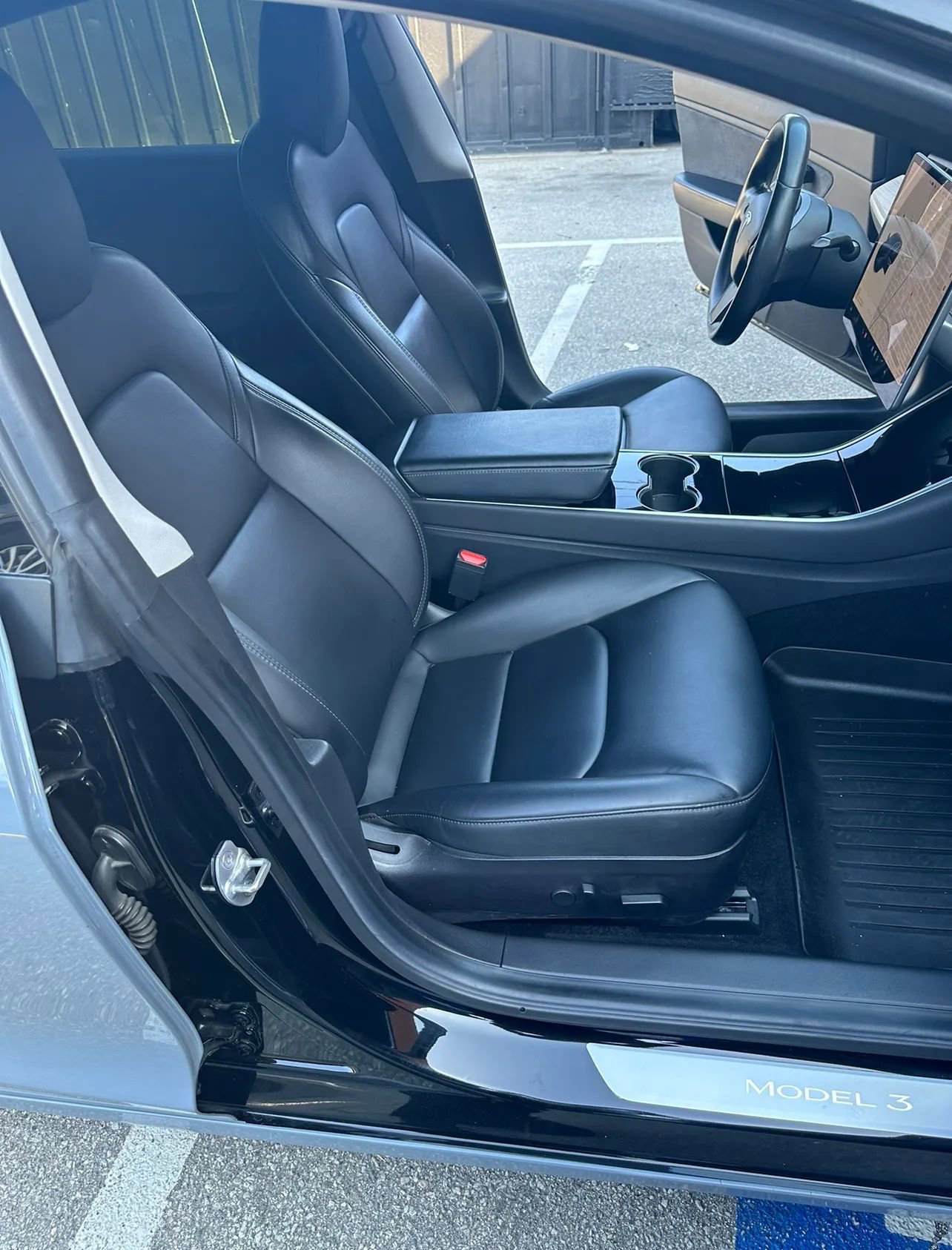 Used 2019 Tesla Model 3 RWD image 14