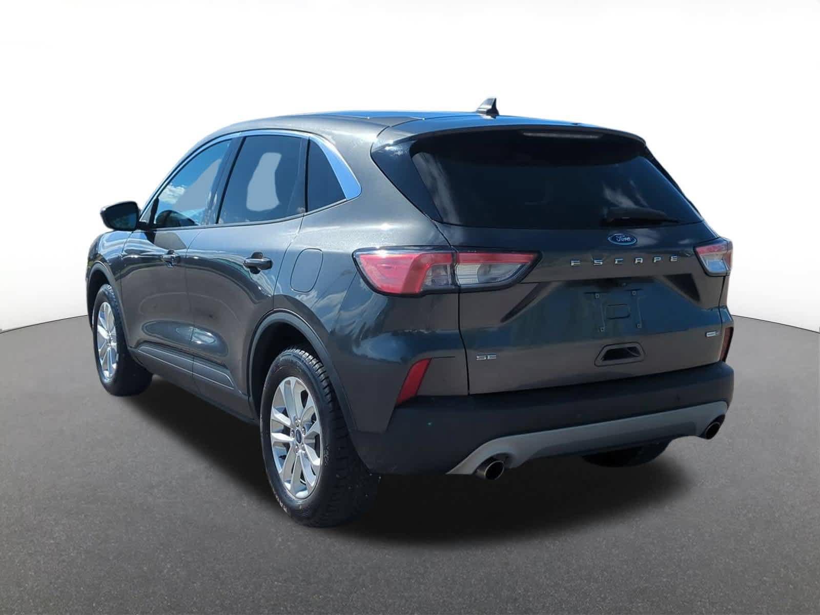 Used 2020 Ford Escape SE AWD/4WD image 4