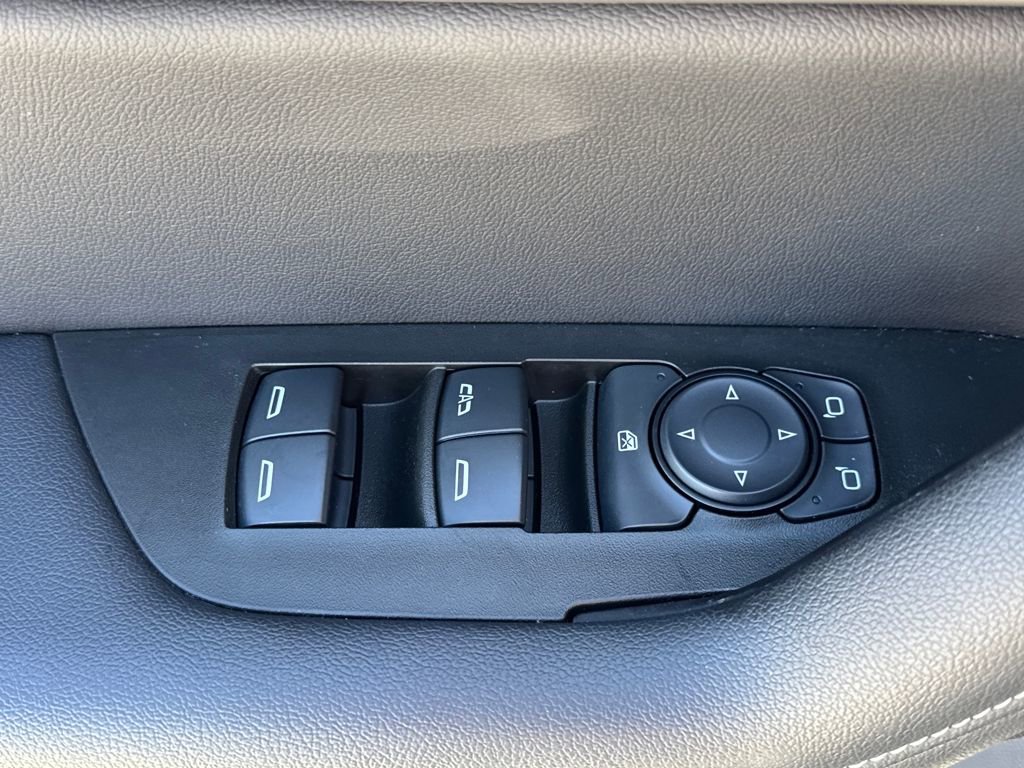 Used 2024 Chevrolet Blazer LT image 23