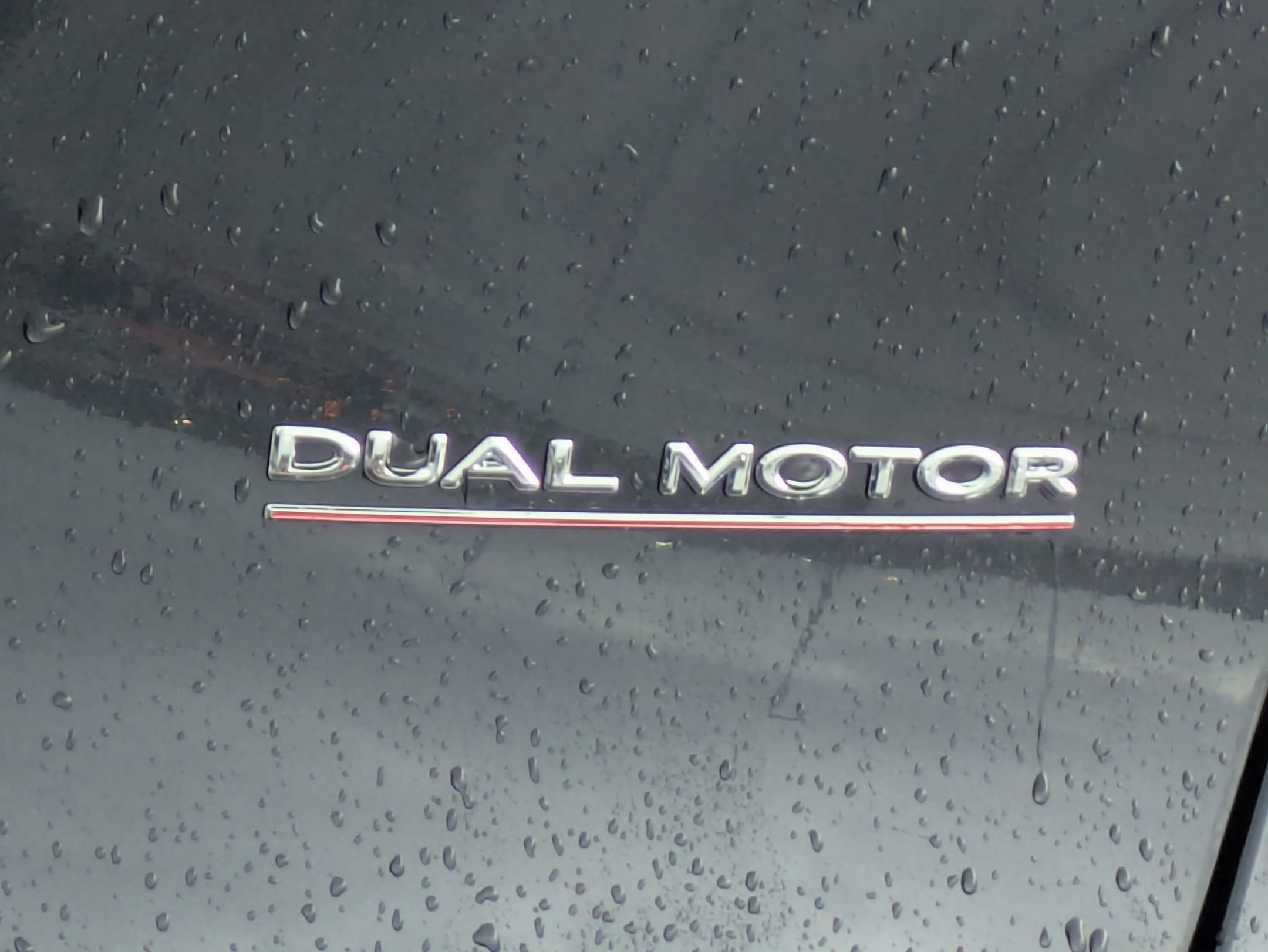 Used 2024 Tesla Model Y Performance image 29