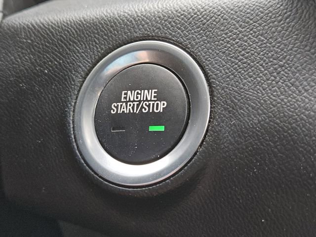 Used 2024 GMC Terrain AT4 image 19