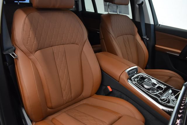 New 2027 BMW X7 xDrive40i AWD/4WD image 6