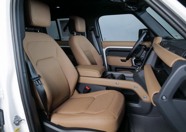 New 2026 Land Rover Defender 110 S image 3