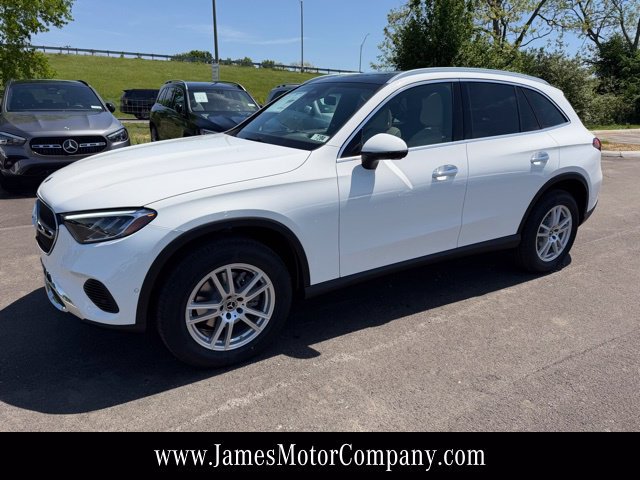 Used 2026 Mercedes-Benz GLC 300 4MATIC image 17