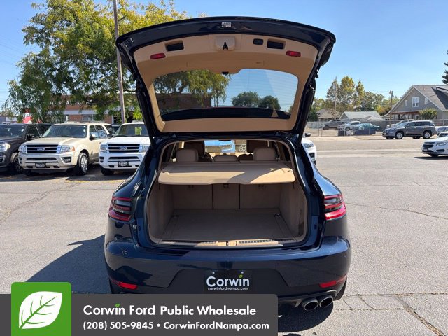 Used 2015 Porsche Macan S AWD/4WD image 30