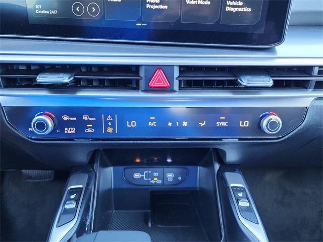 New 2026 Kia Sorento S w/ S Panoramic Sunroof Package image 23