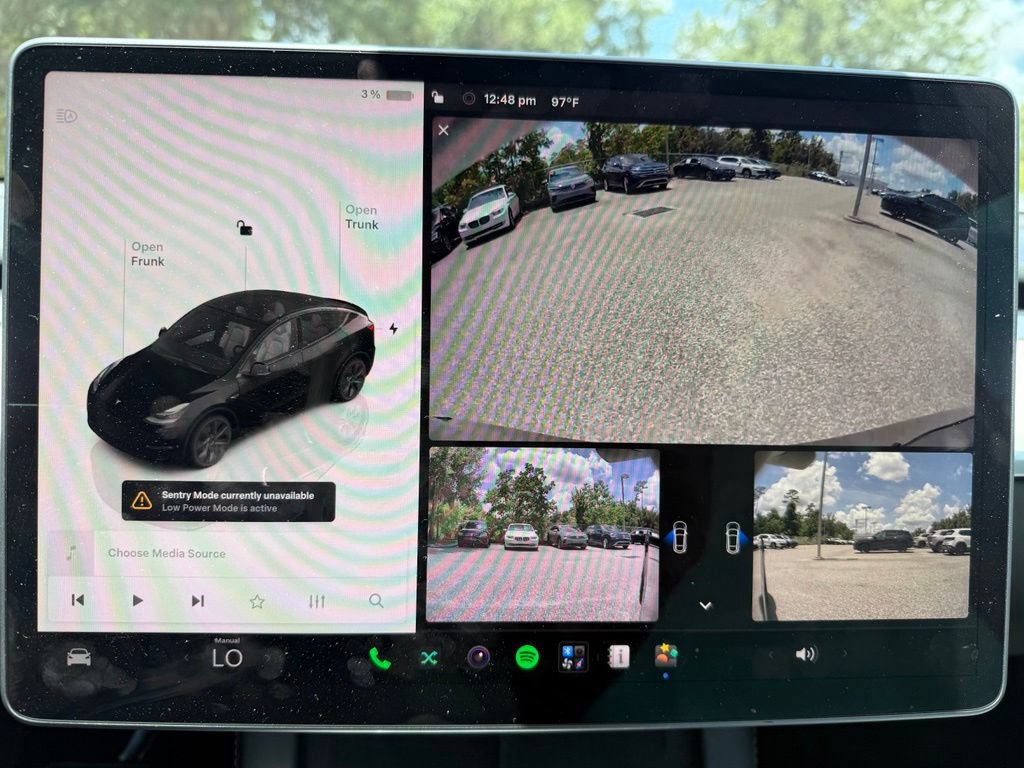 Used 2022 Tesla Model Y Long Range AWD/4WD image 28