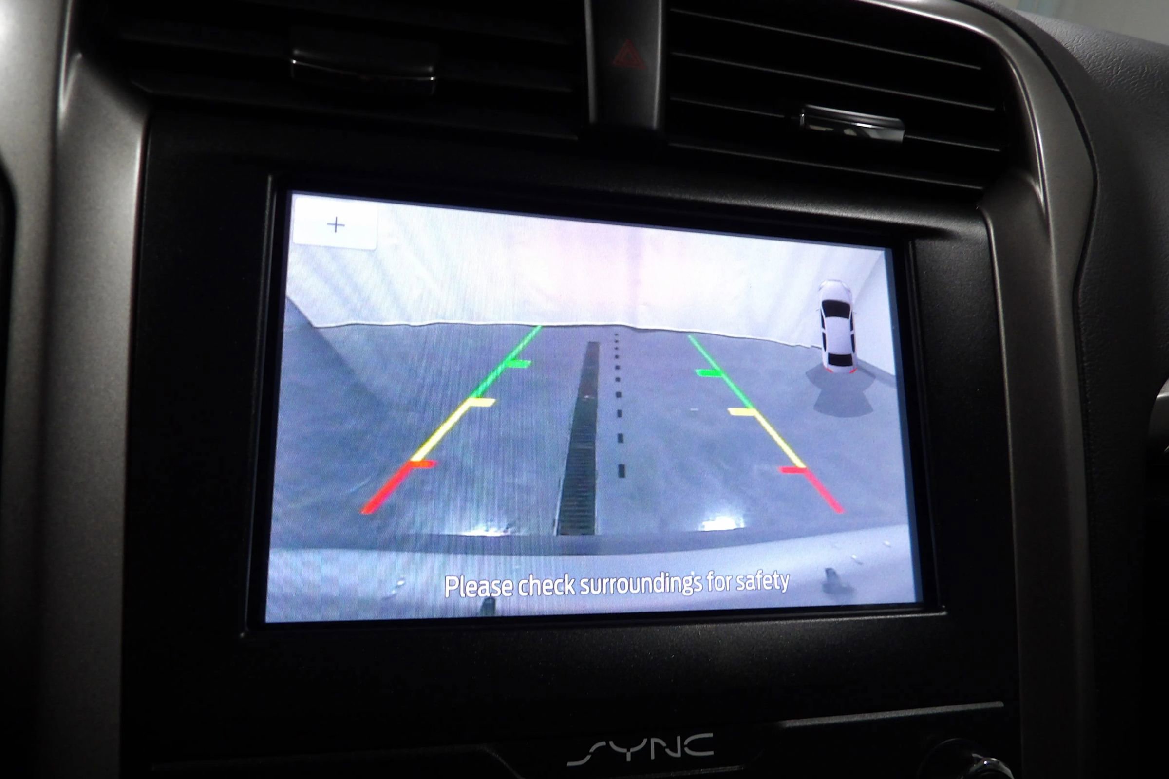 Used 2020 Ford Fusion SE image 17