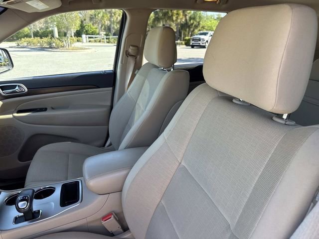 Used 2015 Jeep Grand Cherokee Laredo w/ Quick Order Package 23E image 20