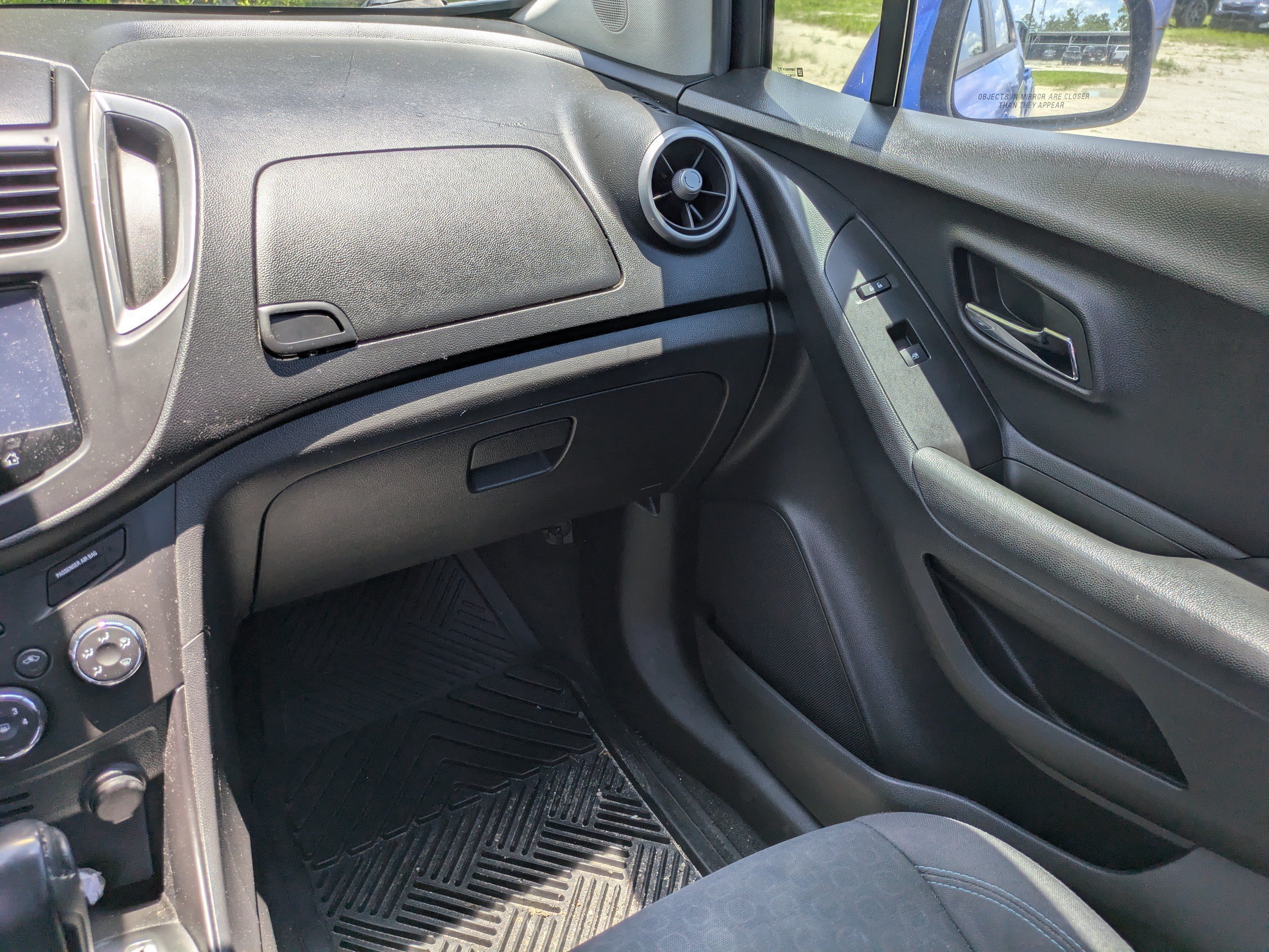 Used 2016 Chevrolet Trax LS FWD image 13
