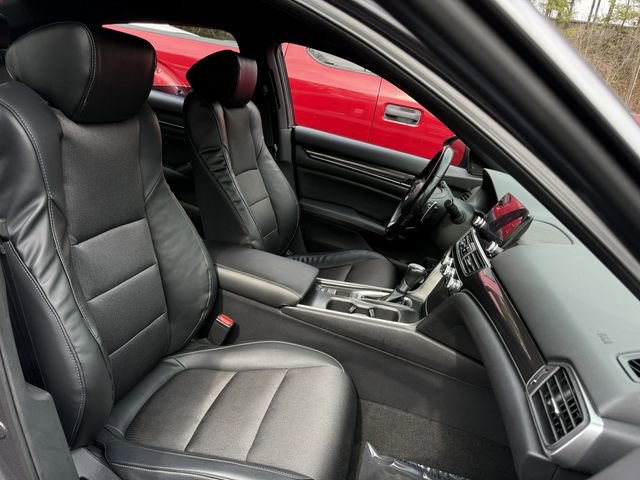 Used 2018 Honda Accord Sport image 28