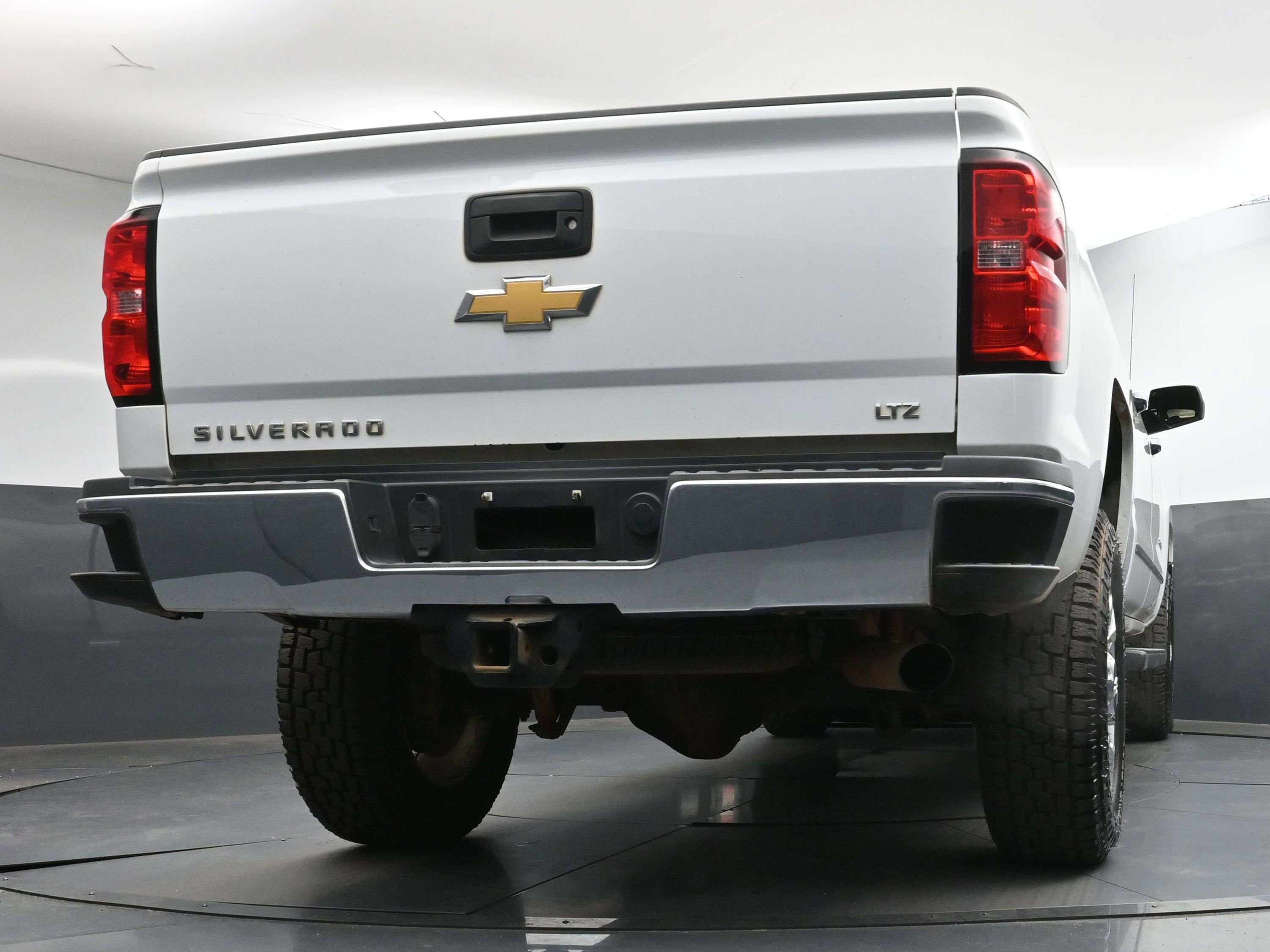 Used 2018 Chevrolet Silverado 2500 LTZ w/ Z71 Package, Off-Road image 35