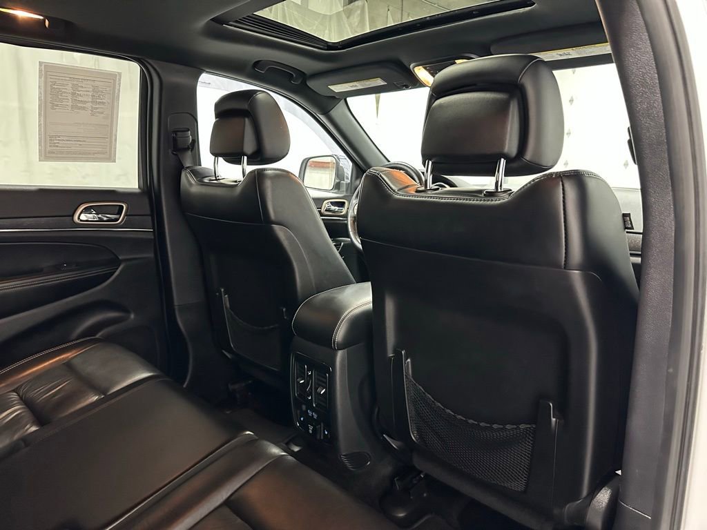 Used 2015 Jeep Grand Cherokee Limited AWD/4WD image 55