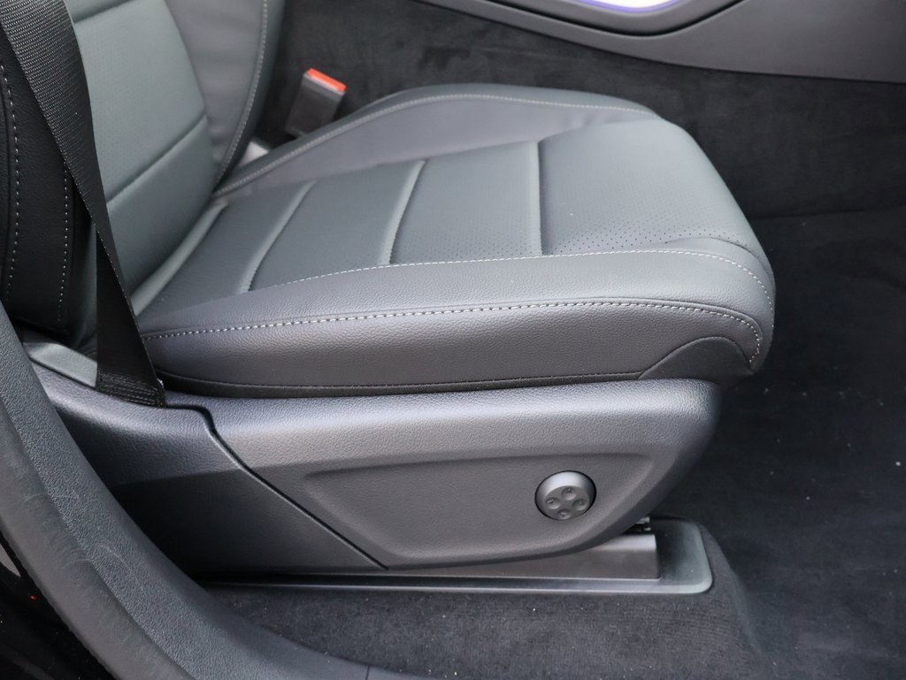 New 2025 Mercedes-Benz GLE 450 4MATIC image 13