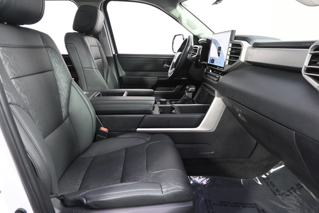 Used 2024 Toyota Tundra Limited AWD/4WD image 16