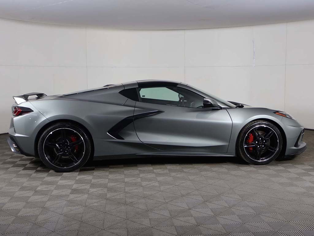 Used 2022 Chevrolet Corvette Stingray Preferred Cpe w/ Z51 Performance Package image 17