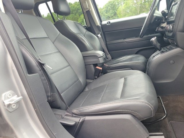 Used 2015 Jeep Patriot High Altitude FWD image 19