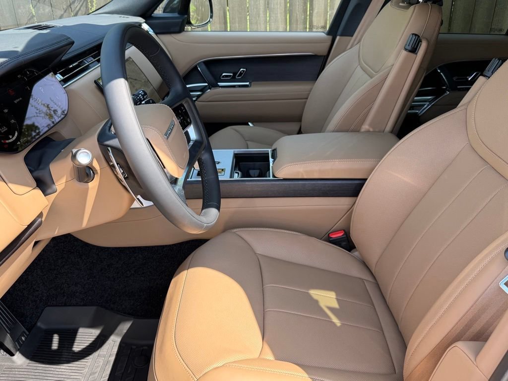 New 2026 Land Rover Range Rover SE AWD/4WD image 11