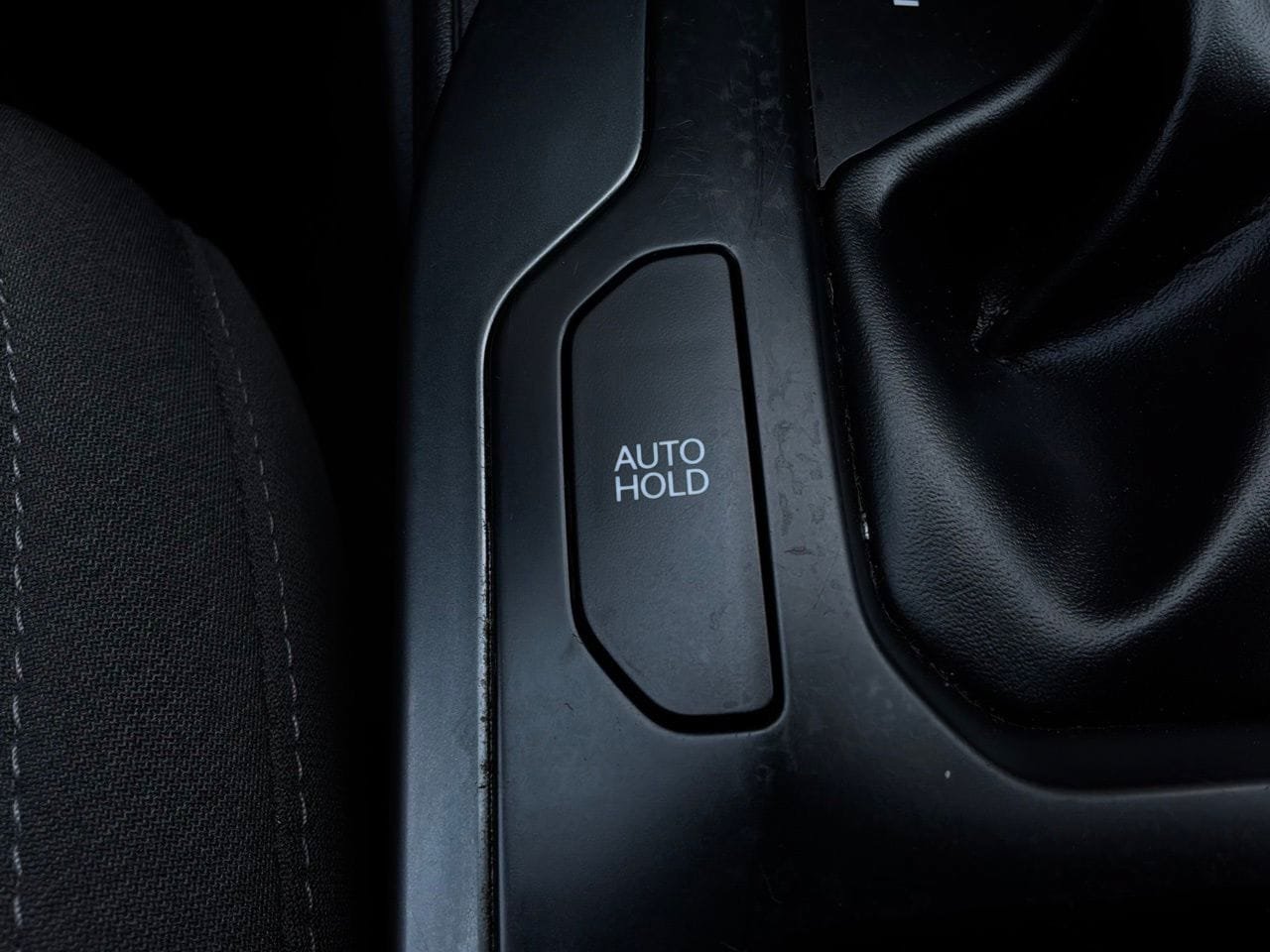 Used 2025 Kia K4 FWD image 25
