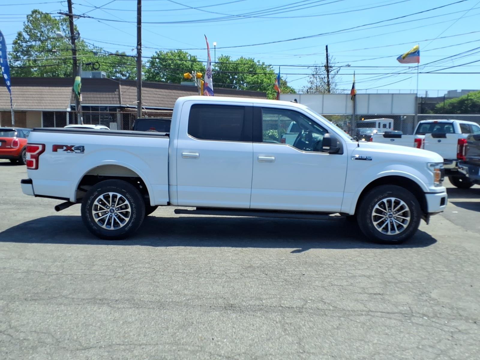 Used 2019 Ford F150 XLT w/ Equipment Group 302A Luxury AWD/4WD image 8