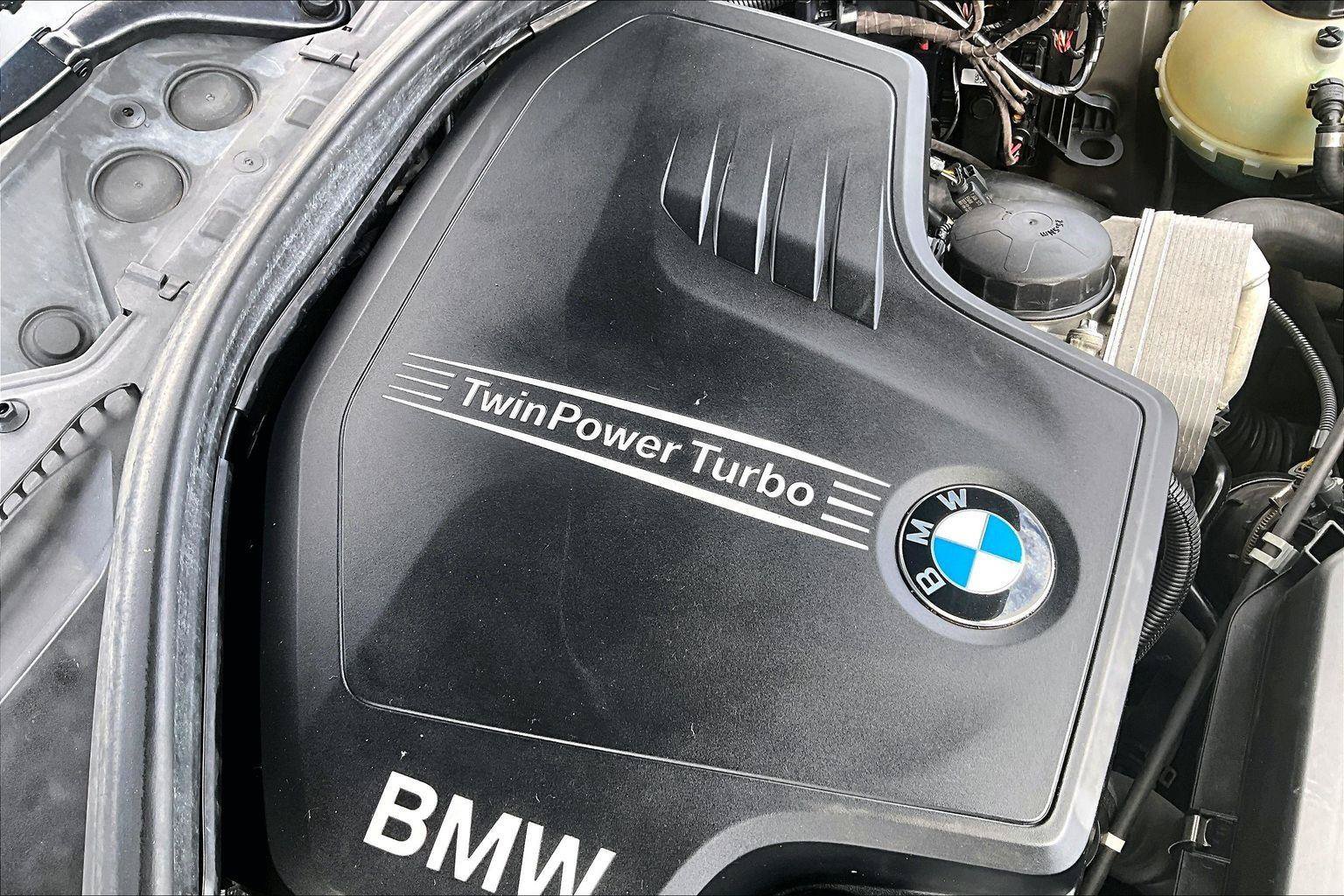 Used 2014 BMW 328i xDrive Sedan AWD/4WD image 30