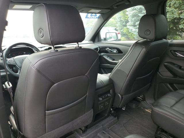 Certified 2023 Chevrolet Traverse RS w/ LPO, Floor Liner Package AWD/4WD image 33