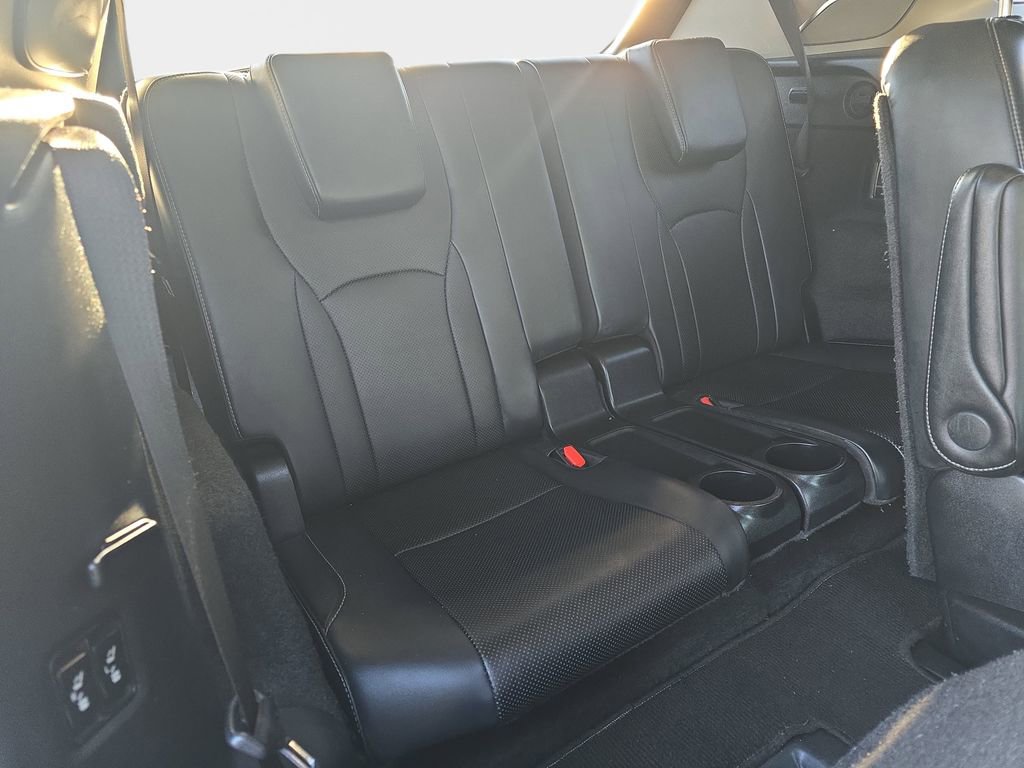 Certified 2022 Lexus RX 450hL Luxury w/ Cold Area Package (CT) image 12